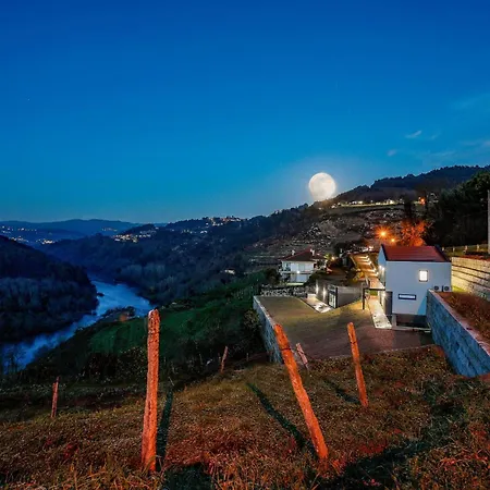 Casa Do Barbeiro - View Of The River Minho