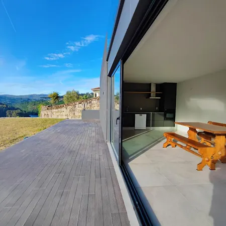 Casa Do Barbeiro - View Of The River Minho *