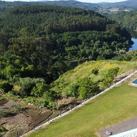 Nyaraló Casa Do Barbeiro - View Of The River Minho Melgaço