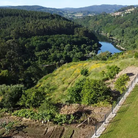 Casa Do Barbeiro - View Of The River Minho *
