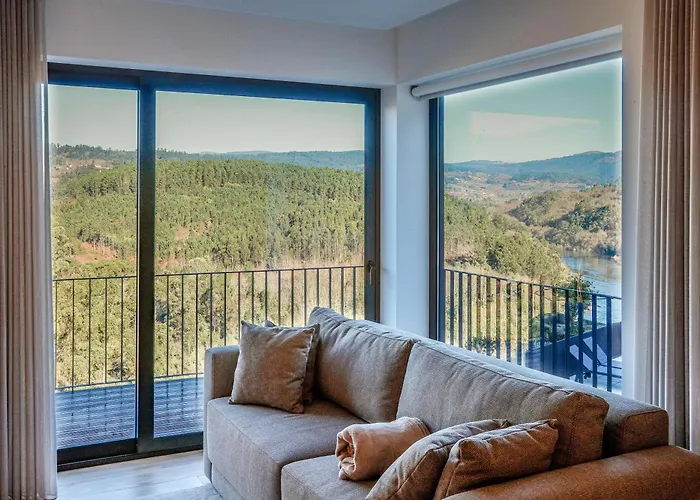 Casa Do Barbeiro - View Of The River Minho Melgaço