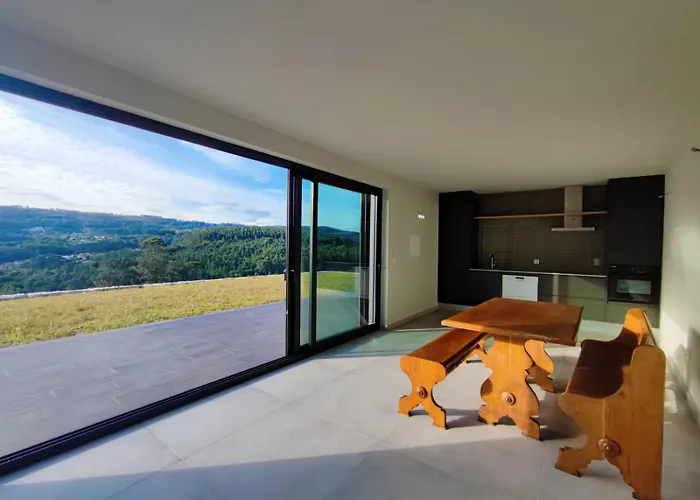 Casa Do Barbeiro - View Of The River Minho Holiday home Melgaco