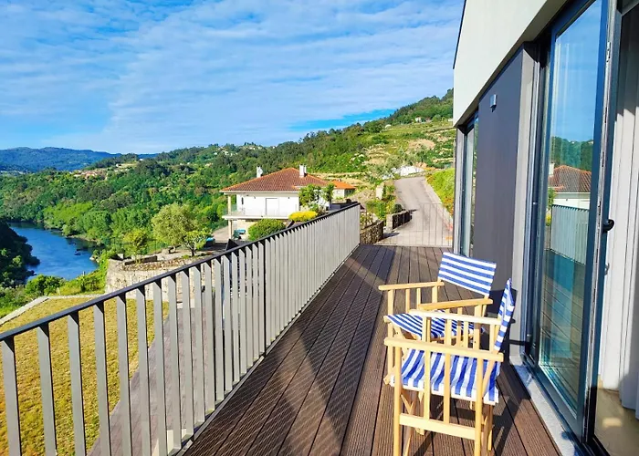 Casa Do Barbeiro - View Of The River Minho Semesterbostad Melgaço